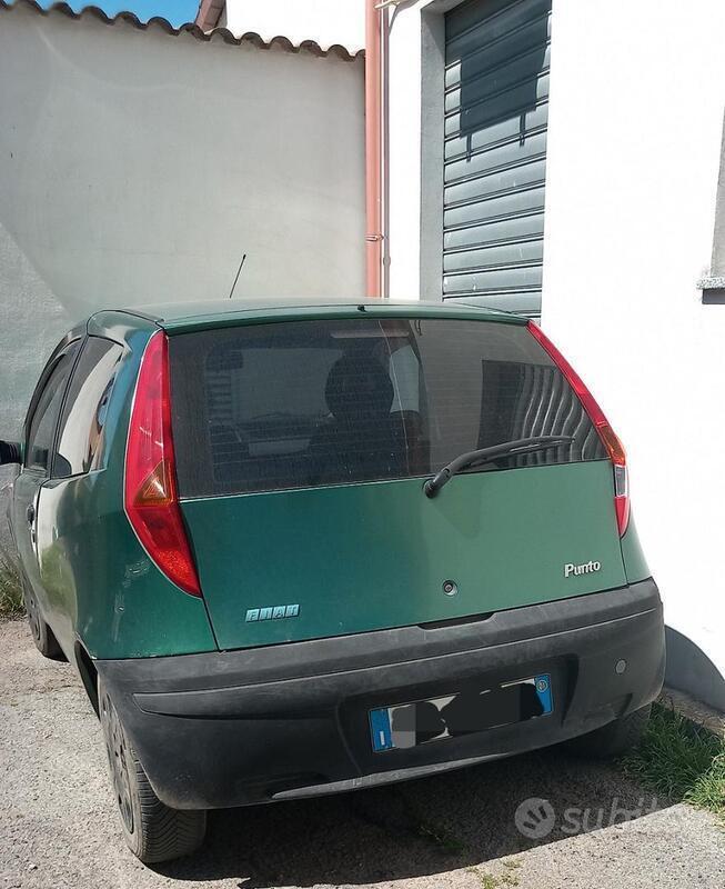 Usato 2001 Fiat Punto Benzin (2.000 €)