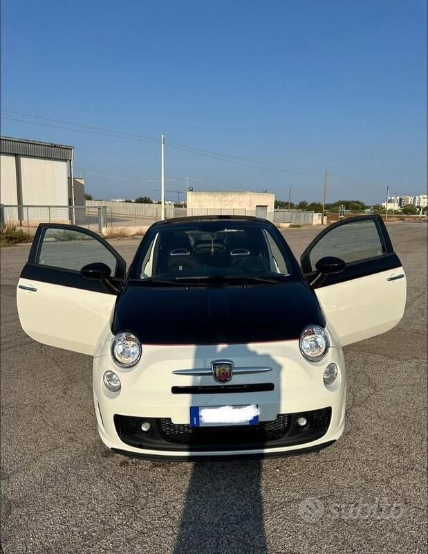 Usata Abarth 500C 180 CV (132 kW) 2014 Bianco Cabrio
