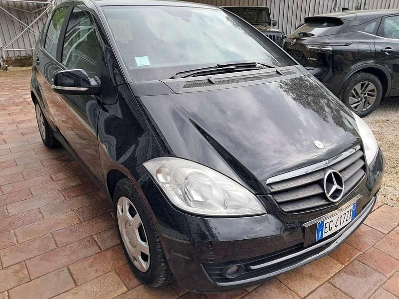Usata Mercedes A160 Style 82 CV (60 kW) 2011 Nero Monovolume