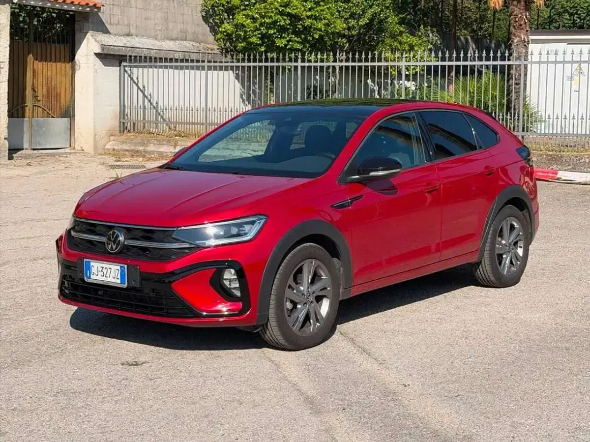 Usata VW Taigo R-line 110 CV (80 kW) 2022 Rosso SUV