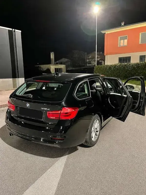 Usata BMW 318 90 CV (66 kW) 2019 Station wagon