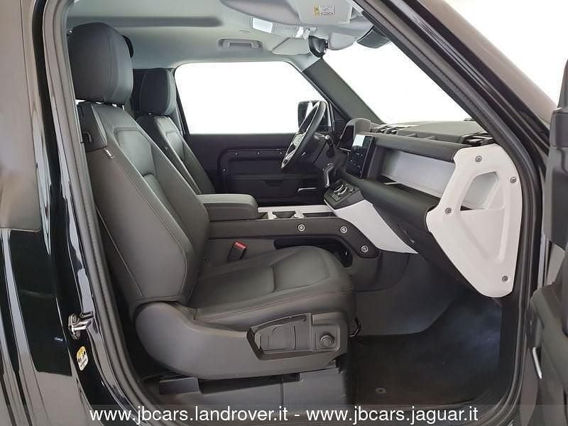 Usata Land Rover Defender S 200 CV (147 kW) 2024 Nero SUV