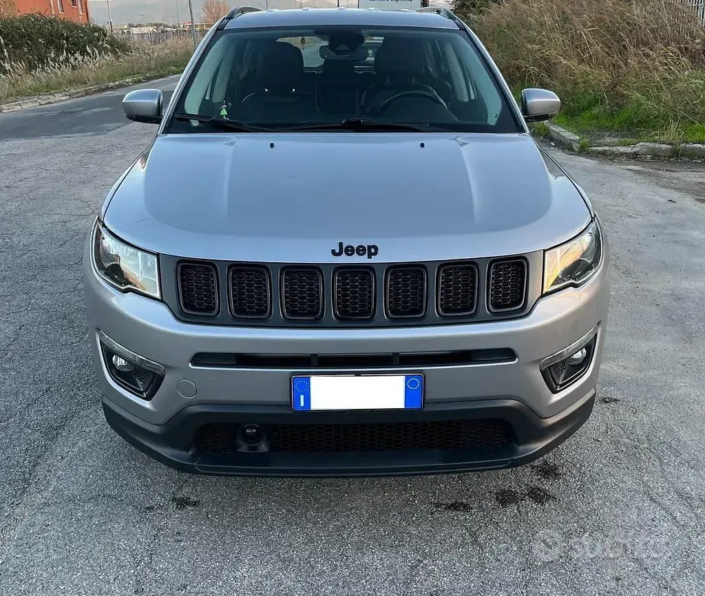 Usata Jeep Compass Night Eagle 120 CV (88 kW) 2020 Grigio SUV