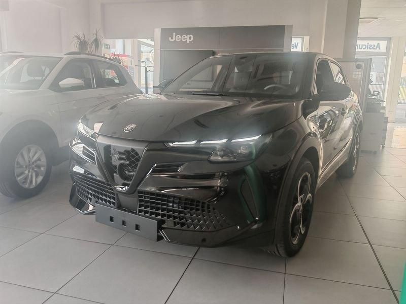 Usata Alfa Romeo Junior Edizione Speciale 135 CV (99 kW) 2024 Nero SUV