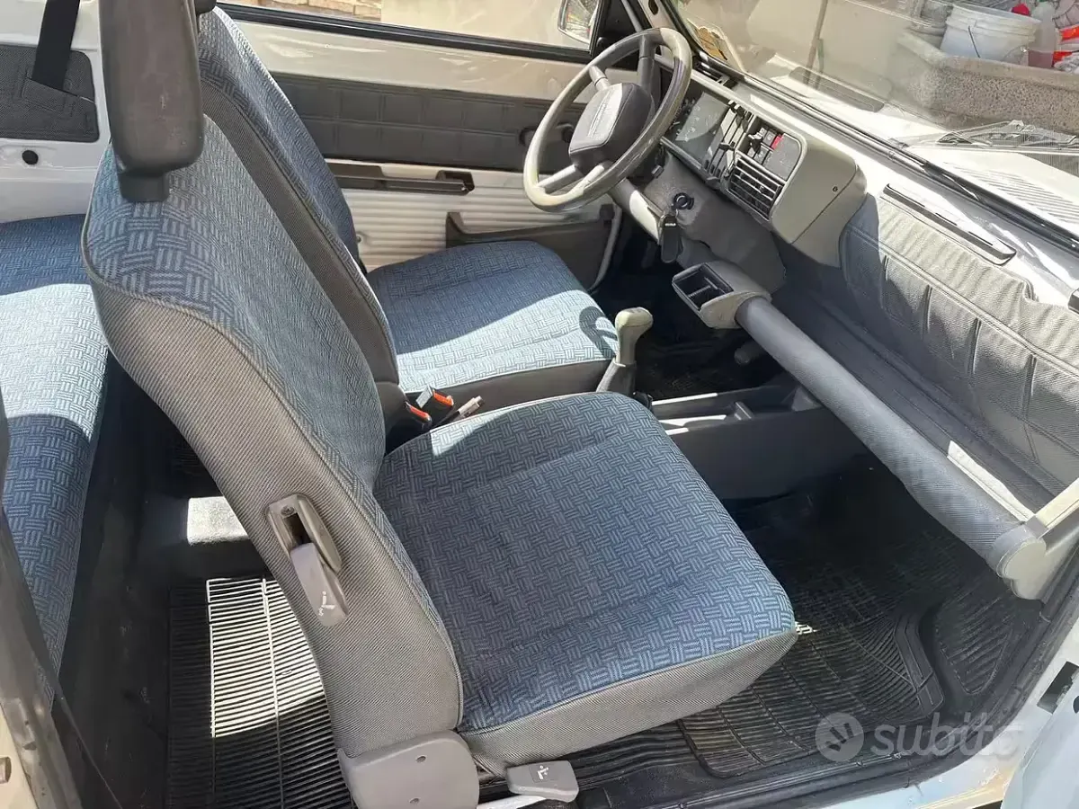 Usata Fiat Panda Young 39 CV (28 kW) 1999 Bianco Berlina