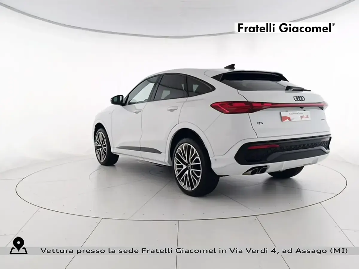 Nuova Audi Q5 Sportback Ambiente 204 CV (150 kW) 2025 Bianco SUV