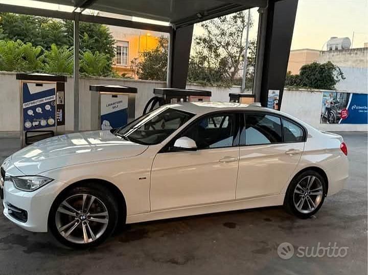 Usata BMW 320 M Sport 184 CV (135 kW) 2012 Bianco Berlina