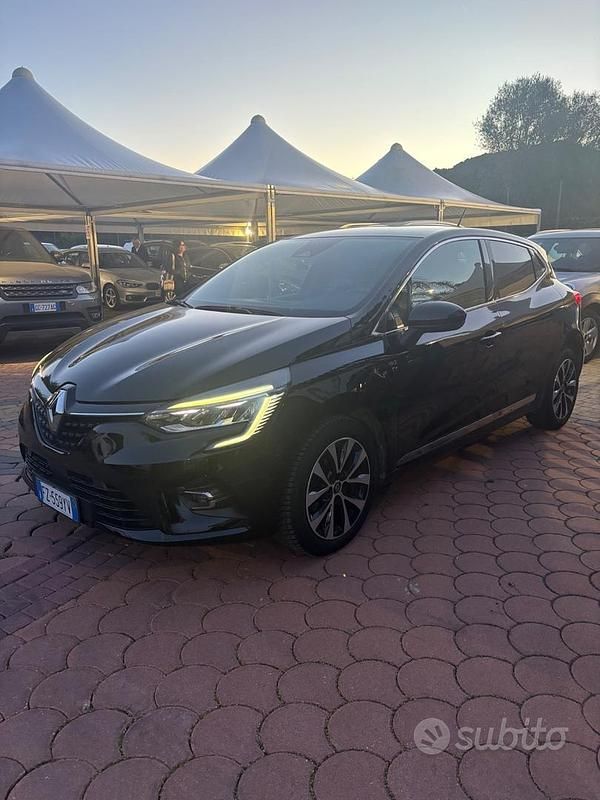 Usata Renault Clio V Intens 86 CV (63 kW) 2020 Nero Berlina