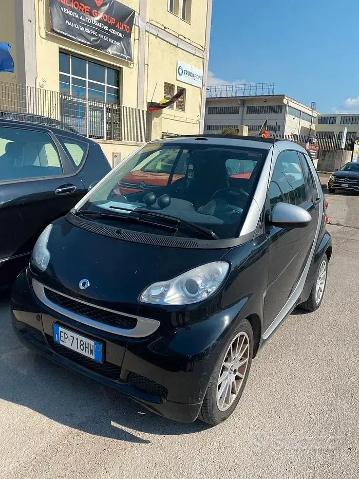 Usata Smart ForTwo Cabrio 71 CV (52 kW) 2013 Nero Cabrio