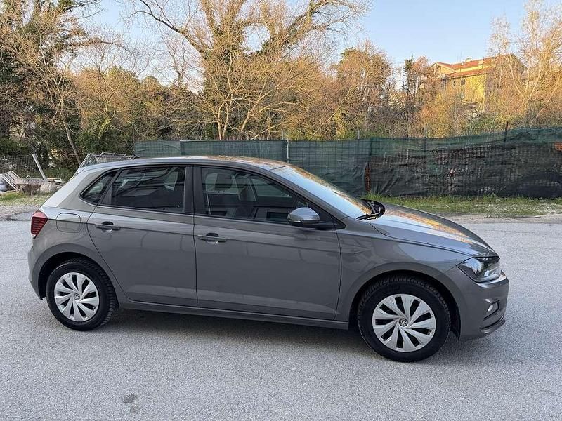 Usata VW Polo Comfortline 90 CV (66 kW) 2018 Utilitaria