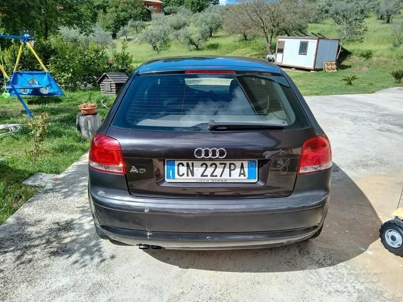 Usata Audi A3 140 CV (102 kW) 2003 Grigio Utilitaria