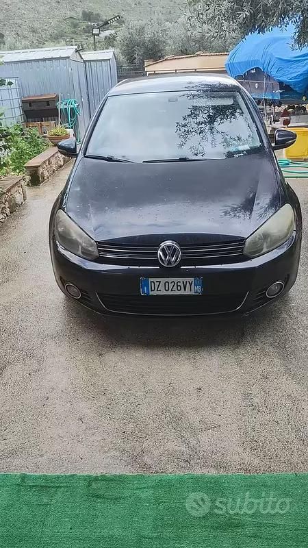 Usata VW Golf VI 105 CV (77 kW) 2010 Nero Utilitaria