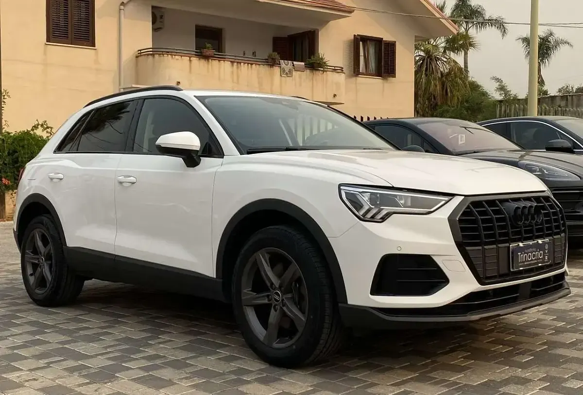 Usata Audi Q3 Business 245 CV (180 kW) 2022 Bianco SUV