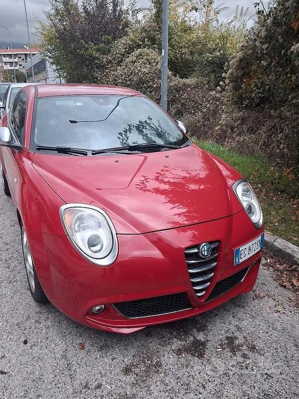 Usata Alfa Romeo MiTo Distinctive 120 CV (88 kW) 2011 Rosso Utilitaria