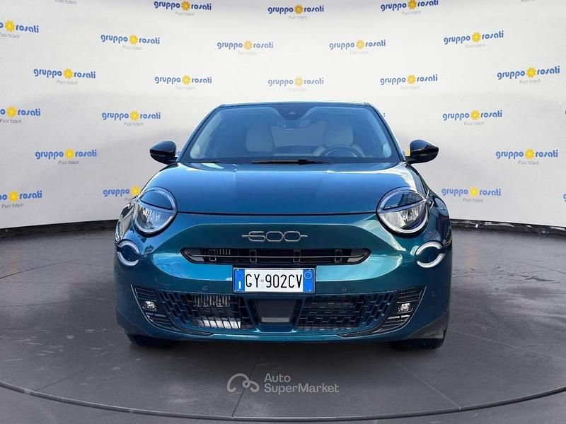 Usata Fiat 600 La Prima 110 CV (80 kW) 2025 Blu/azzurro SUV