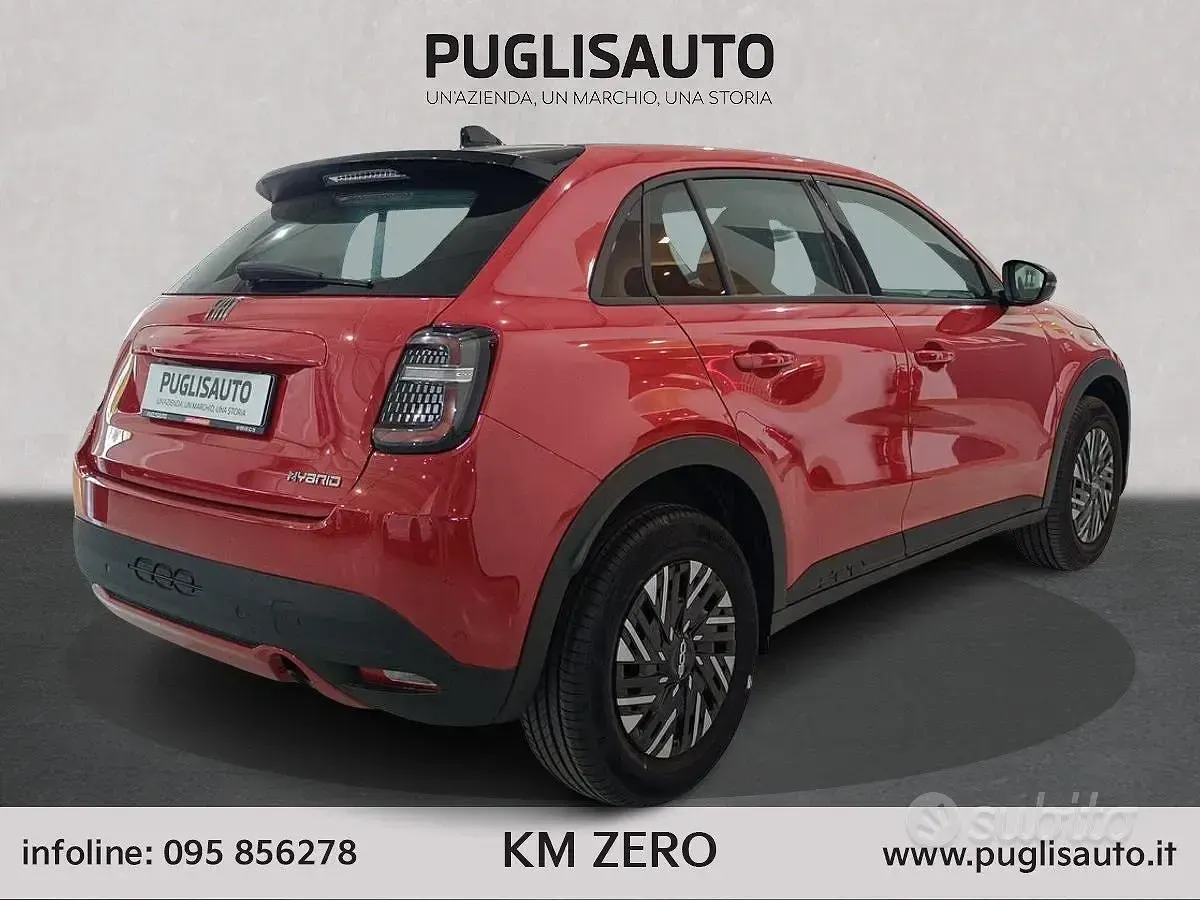 Nuova Fiat 600 Pop 74 kW (101 CV) 2025 Rosso SUV