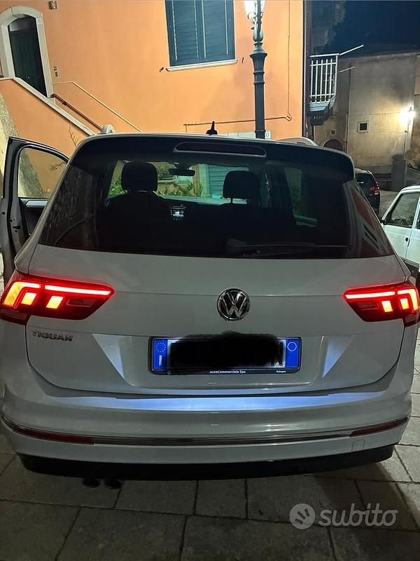 Usata VW Tiguan R-line 116 CV (85 kW) 2018 Bianco SUV