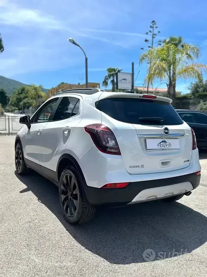Usata Opel Mokka X 140 CV (102 kW) 2018 Bianco SUV