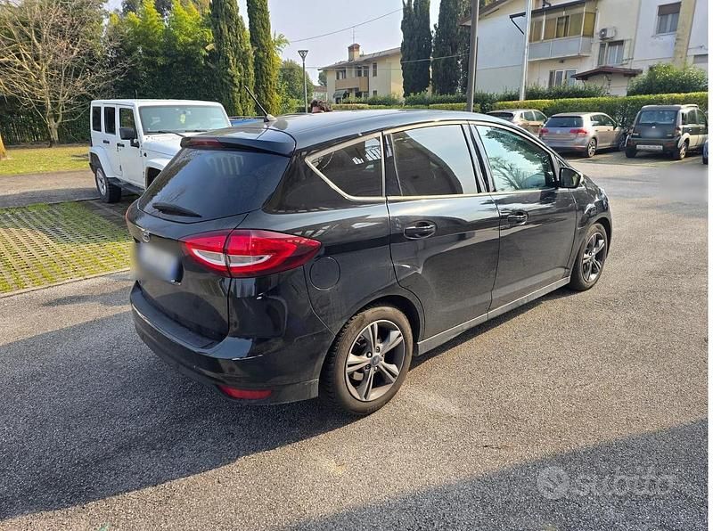 Usata Ford C-MAX Titanium S 120 CV (88 kW) 2017 Nero Monovolume
