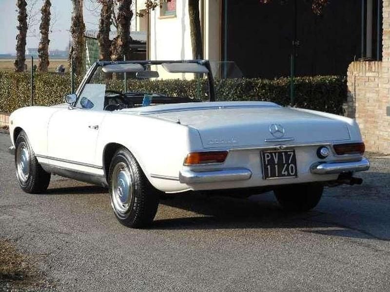 Usata Mercedes 250 150 CV (110 kW) 1967 Bianco Cabrio