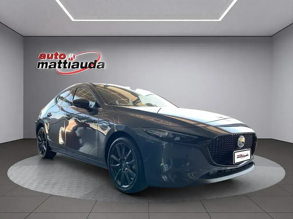 Nuova Mazda 3 Center-Line 140 CV (102 kW) 2026 Polymetal grey Berlina
