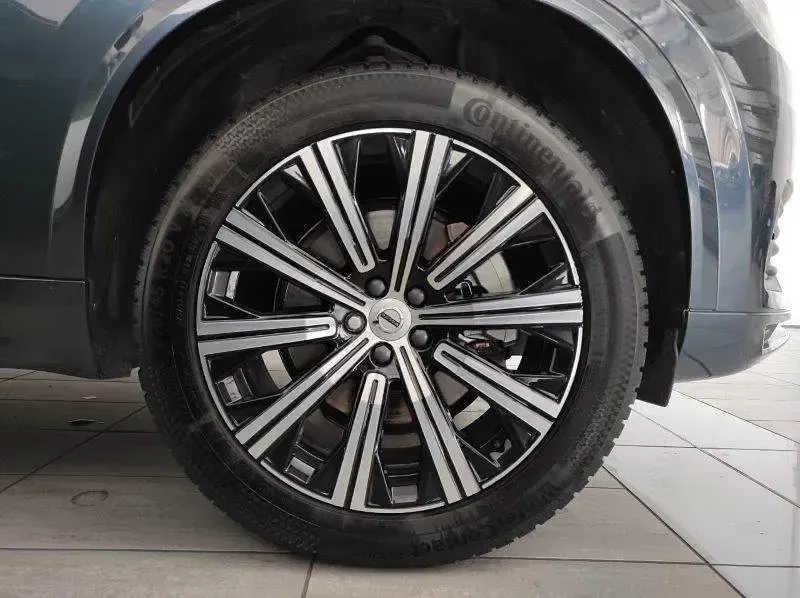 Usata Volvo XC90 Core 235 CV (172 kW) 2024 Blu SUV