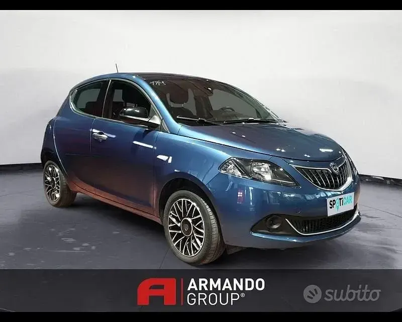 Usata Lancia Ypsilon S 69 CV (50 kW) 2024 Blu Utilitaria