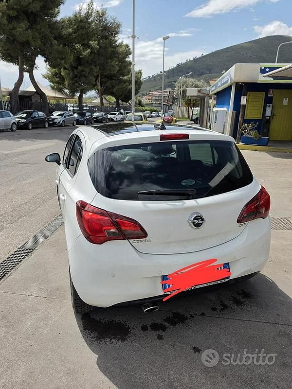 Usata Opel Corsa 75 CV (55 kW) 2017 Bianco Utilitaria