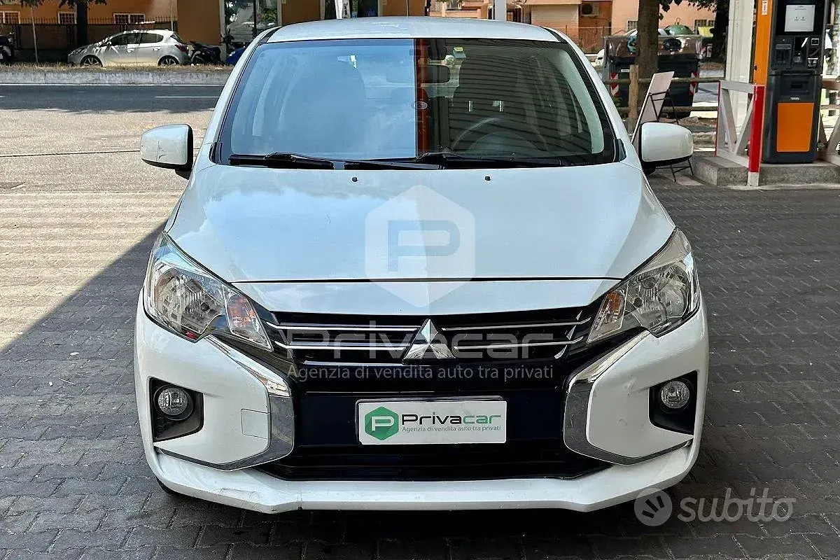 Usata Mitsubishi Space Star Invite 71 CV (52 kW) 2021 Bianco Utilitaria