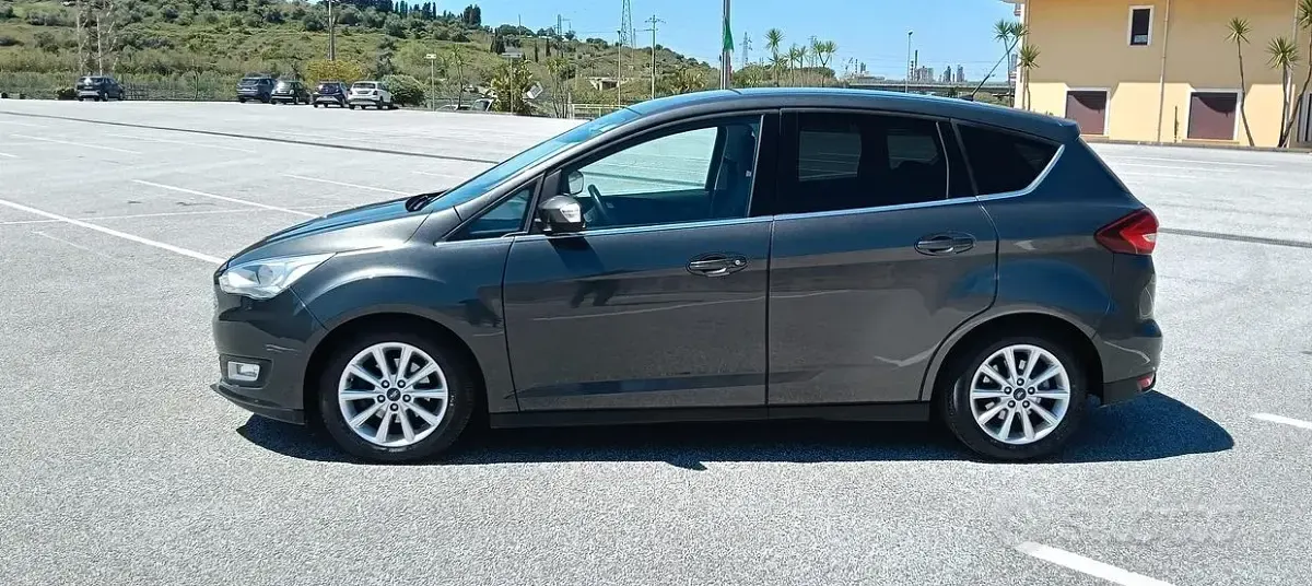 Usata Ford C-MAX 120 CV (88 kW) 2016 Monovolume