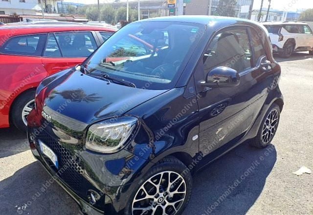 Usata Smart ForTwo Electric Drive Prime 41 kW (56 CV) 2021 Nero Utilitaria
