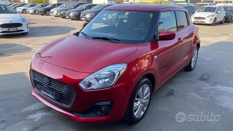 Usata Suzuki Swift Cool 90 CV (66 kW) 2018 Rosso Utilitaria