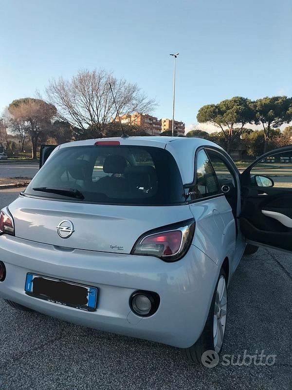Usata Opel Adam 70 CV (51 kW) 2014 Grigio Utilitaria