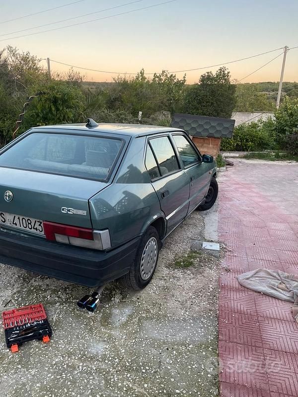 Usata Alfa Romeo 33 1988 Grigio Berlina