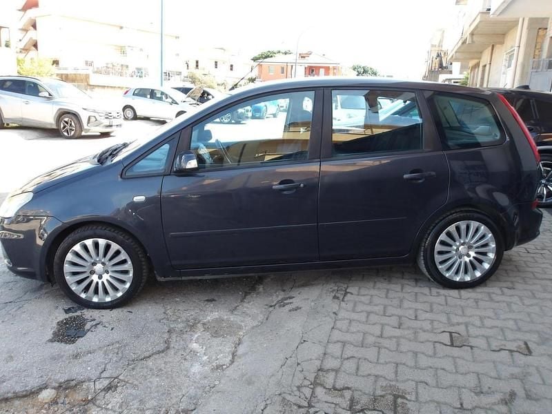 Usata Ford C-MAX Titanium 108 CV (79 kW) 2008 Giallo Monovolume