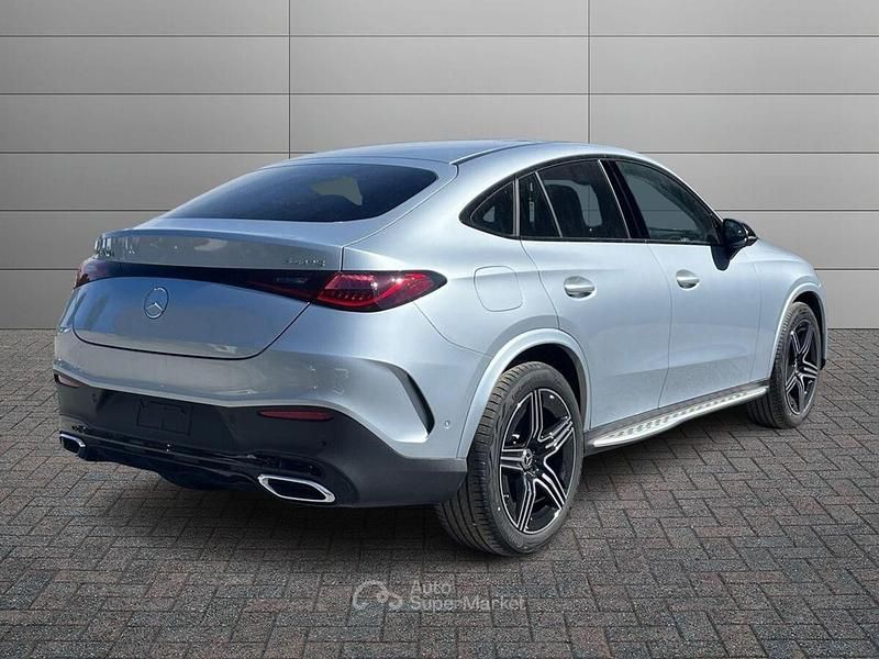 Nuova Mercedes GLC220 197 CV (144 kW) 2026 Argento Coupé