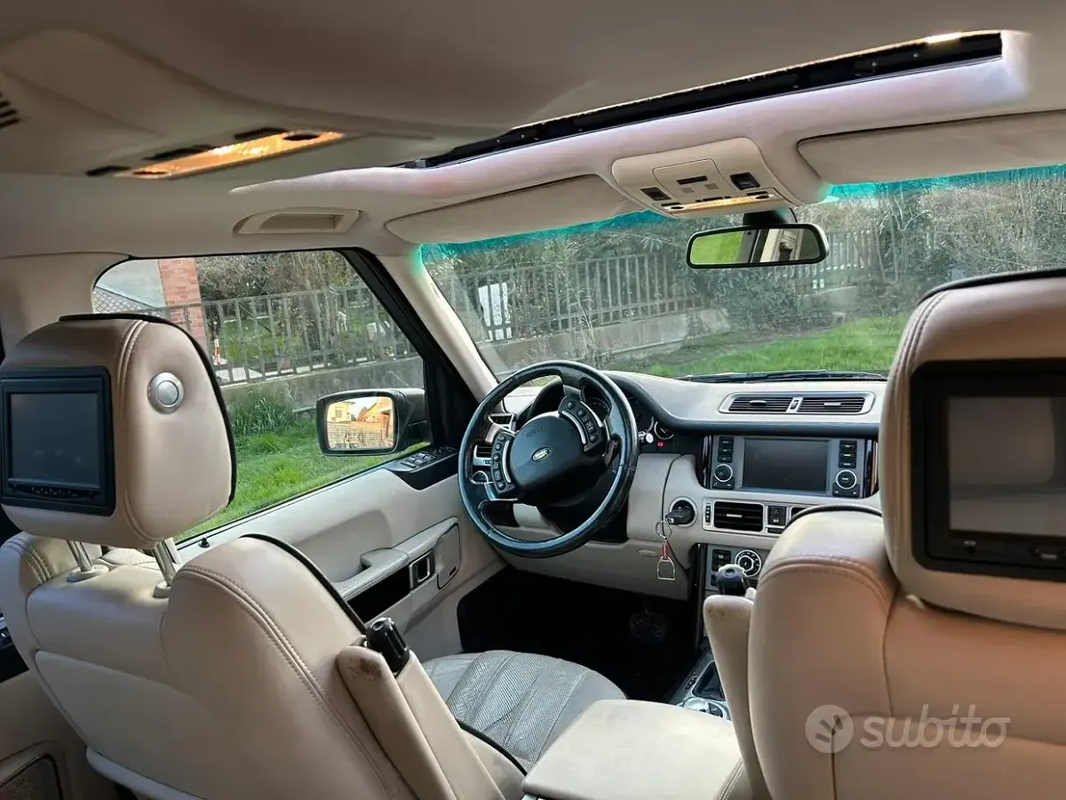 Usata Land Rover Range Rover Vogue 272 CV (200 kW) 2008 Nero SUV