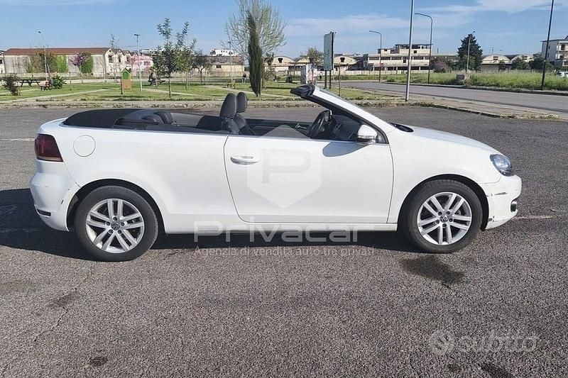Usata VW Golf 105 CV (77 kW) 2011 Bianco Cabrio
