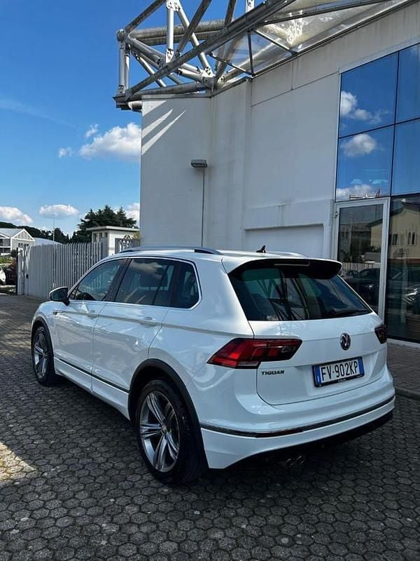 Usata VW Tiguan Sport 116 CV (85 kW) 2019 Bianco SUV