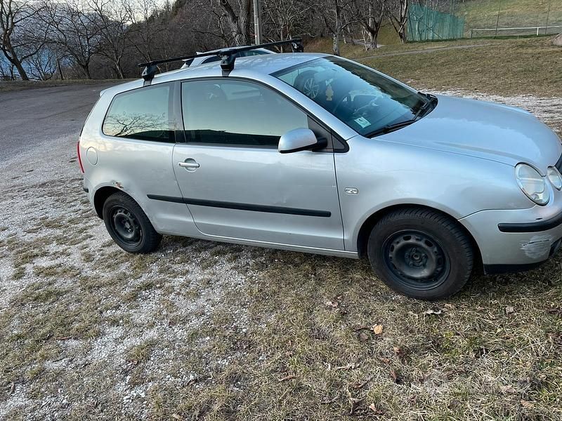 Occasion VW Polo 75 ch (55 kW) 2001 Gris Berline