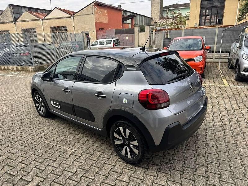 Usata Citroën C3 PureTech 110 CV (80 kW) 2024 Grigio Berlina