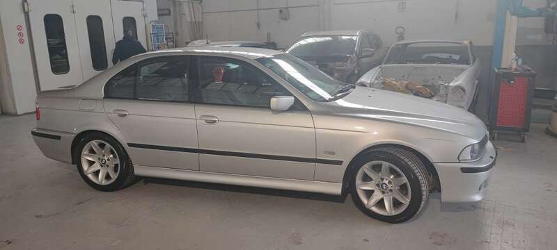 Usato 2003 BMW 530 2.9 Diesel 193 CV (11.000 €)