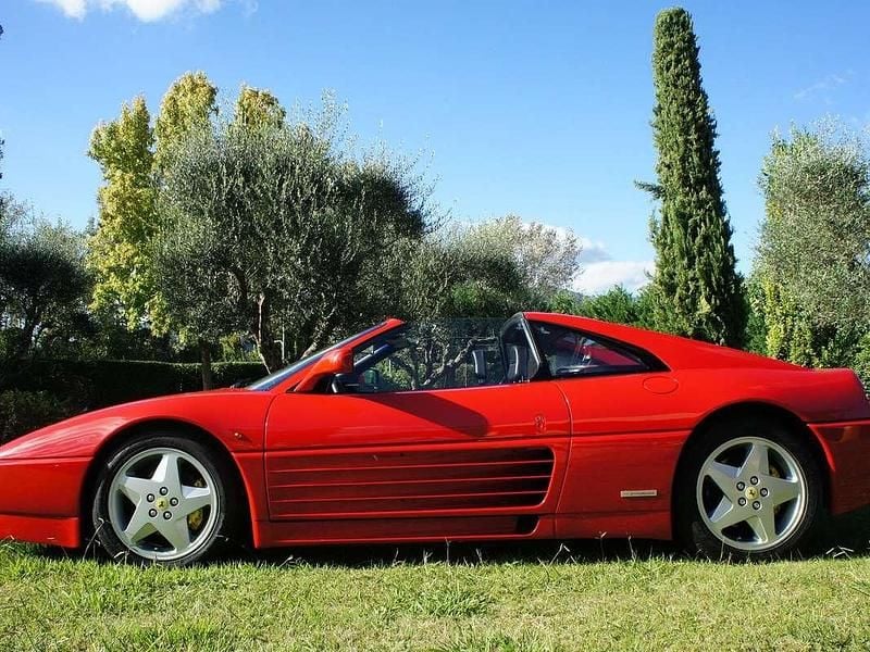 Usata Ferrari 348 300 CV (220 kW) 1992 Rosso Cabrio
