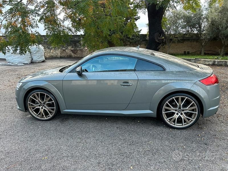 Usata Audi TT 2022 Grigio Coupé