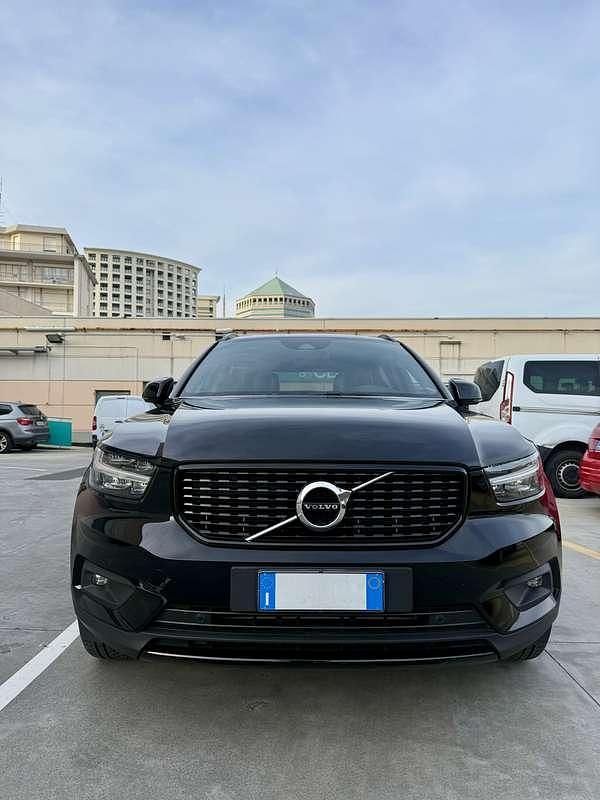 Usata Volvo XC40 R-Design 190 CV (139 kW) 2019 SUV