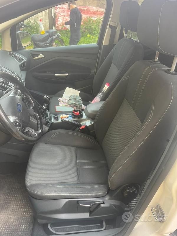 Usata Ford C-MAX 105 CV (77 kW) 2013 Bianco Monovolume