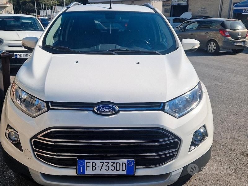 Usata Ford Ecosport Titanium 2015 Bianco SUV