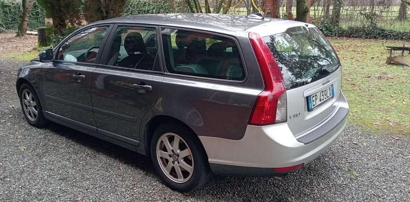 Usata Volvo V50 150 CV (110 kW) 2012 Station wagon