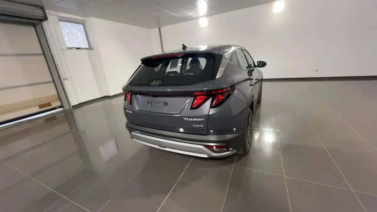 Nuova Hyundai Tucson 136 CV (100 kW) 2026 Grigio SUV