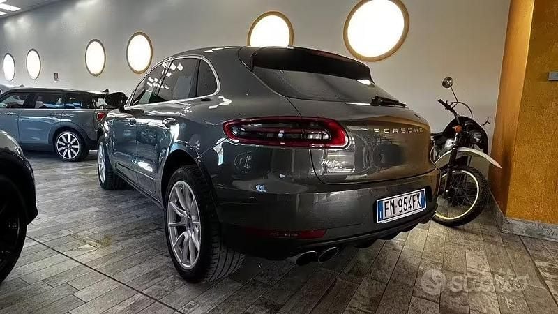 Usata Porsche Macan 250 CV (183 kW) 2015 Grigio SUV
